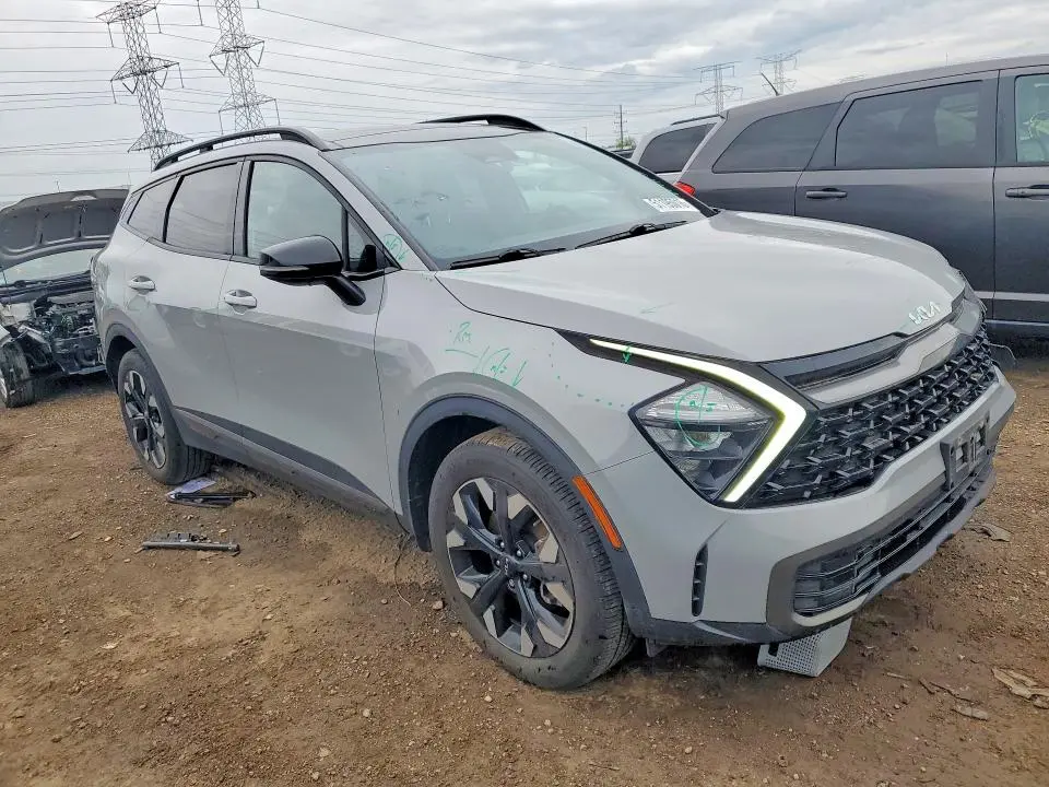 2023 KIA SPORTAGE X-LINE  