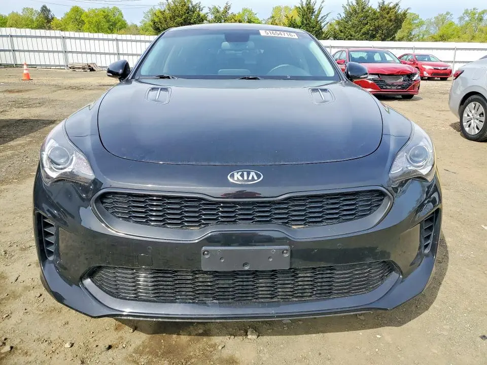 2018 KIA STINGER BASE  