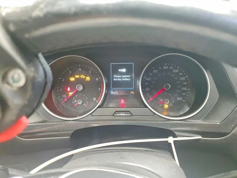 2018 VOLKSWAGEN TIGUAN SE  