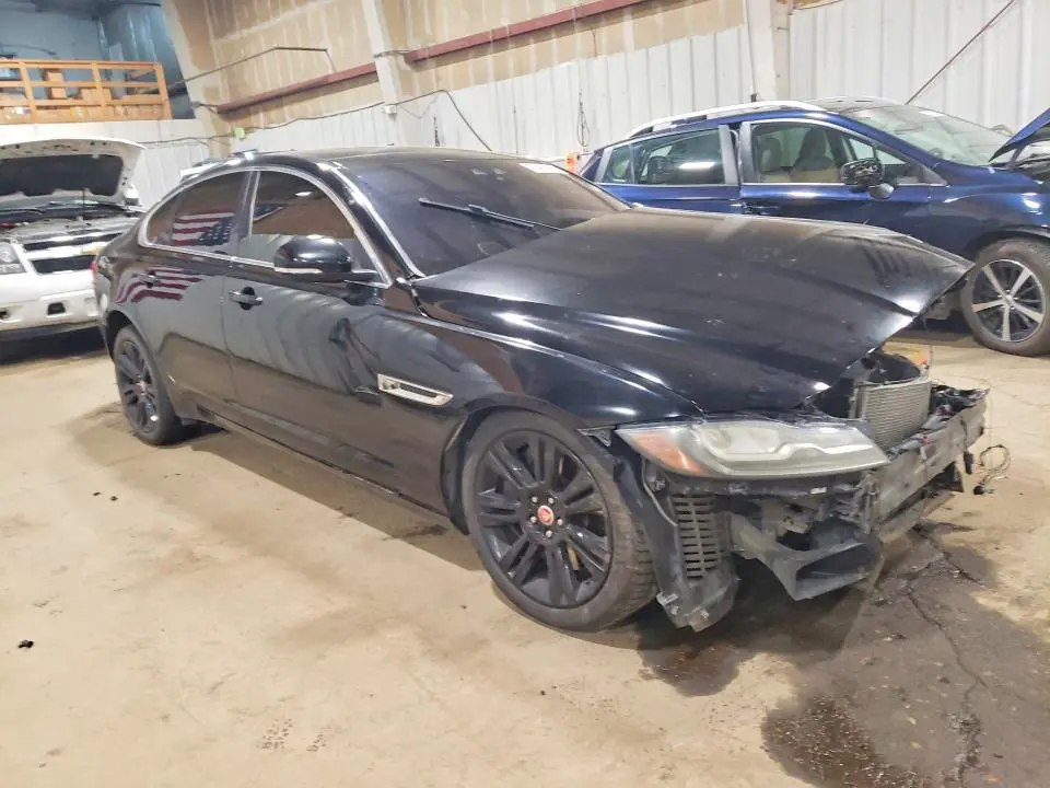 2017 JAGUAR XF PREMIUM  