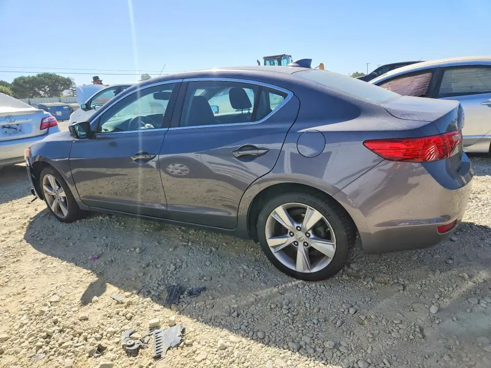 2015 ACURA ILX 20 TECH  