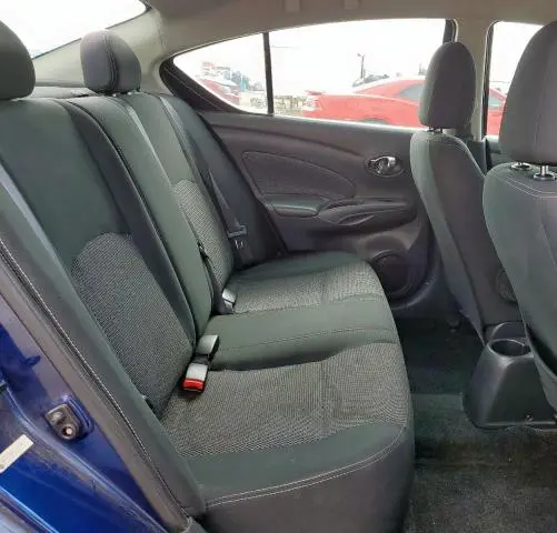 2018 NISSAN VERSA S  