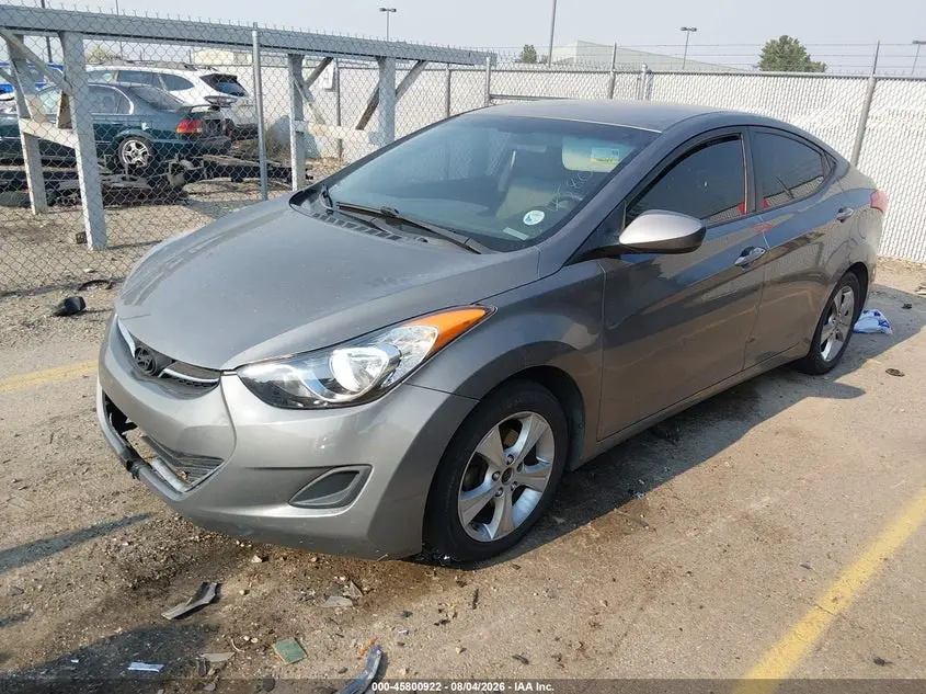 2013 HYUNDAI ELANTRA GLS