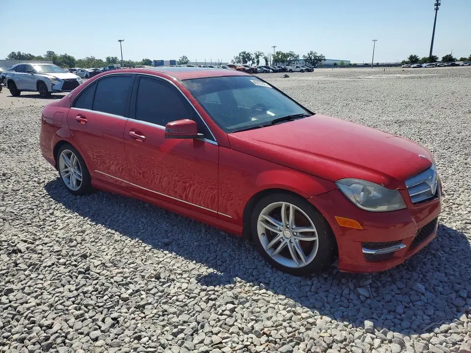 2013 MERCEDES-BENZ C 250  
