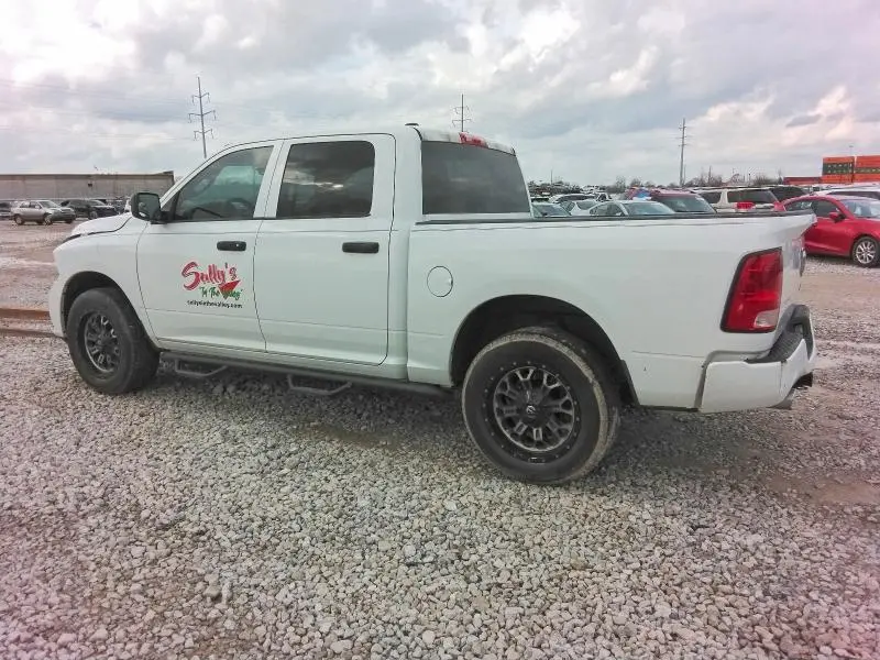 2013 RAM 1500 ST  