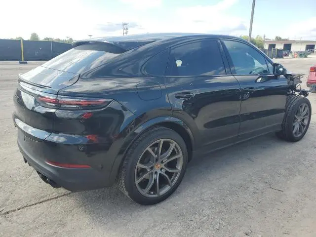 2023 PORSCHE CAYENNE COUPE  
