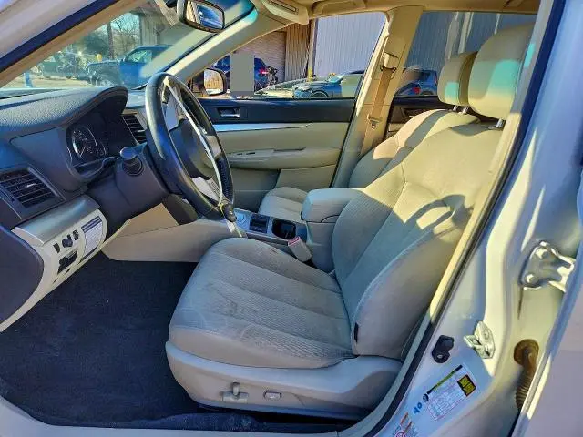 2011 SUBARU OUTBACK 2.5I PREMIUM  