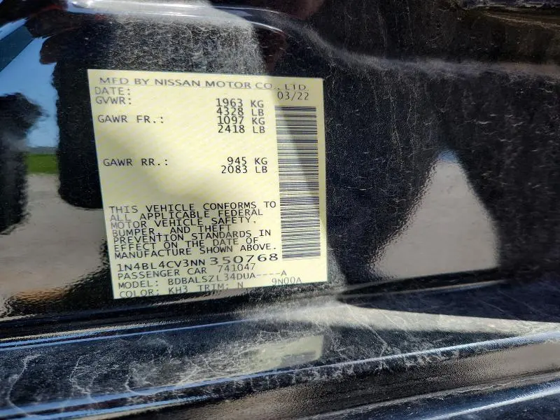 2022 NISSAN ALTIMA SR  