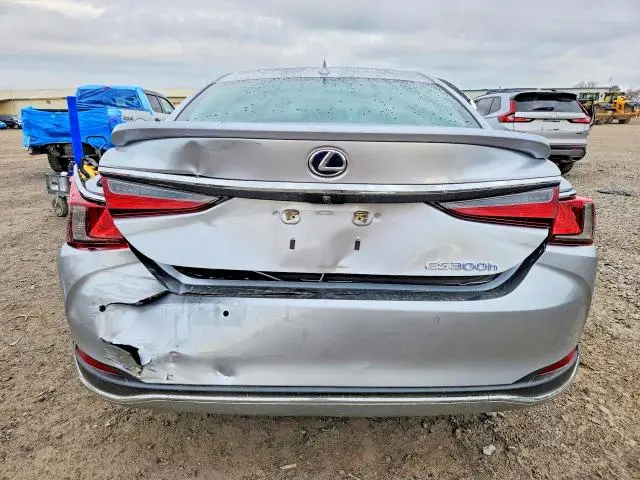2022 LEXUS ES 300H ULTRA LUXURY  