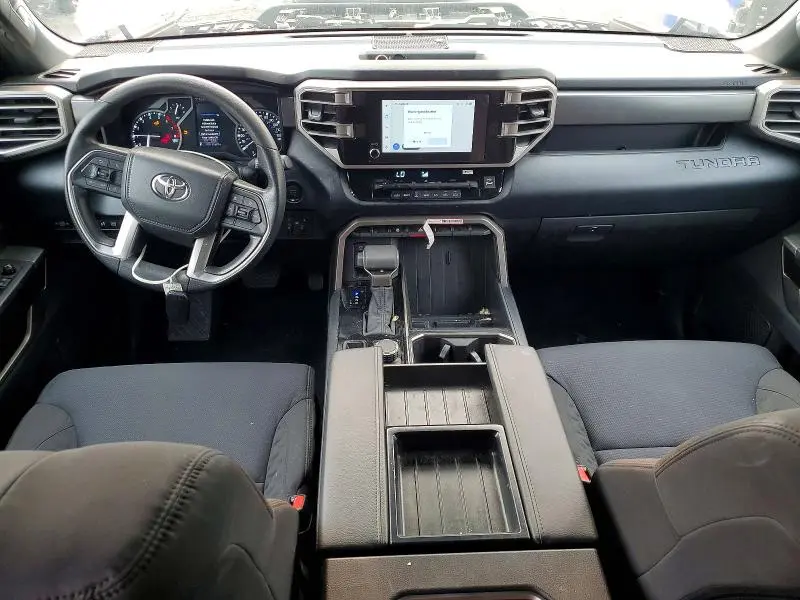 2025 TOYOTA TUNDRA DOUBLE CAB SR5  