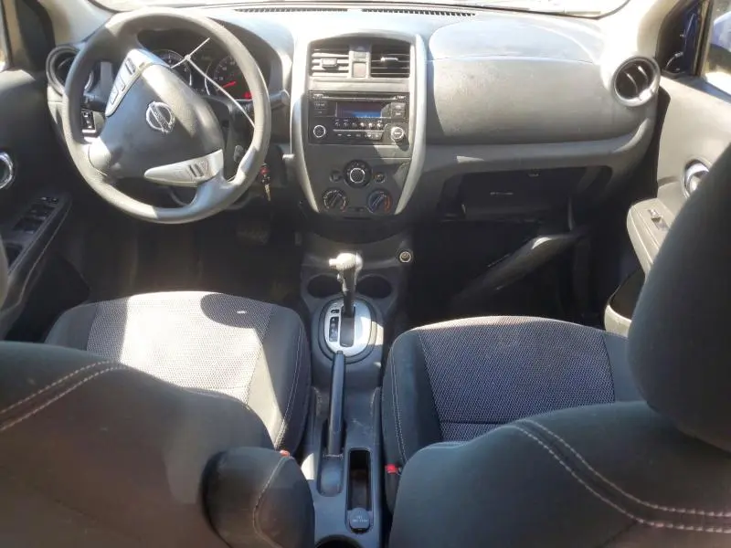 2018 NISSAN VERSA SV  