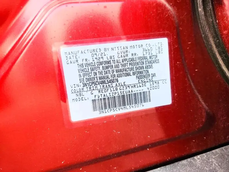 2021 NISSAN KICKS SV  