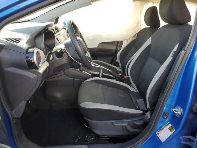 2021 NISSAN VERSA SV  