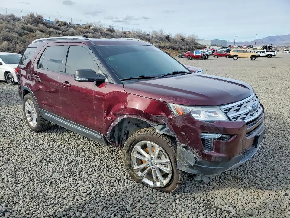 2019 FORD EXPLORER XLT  