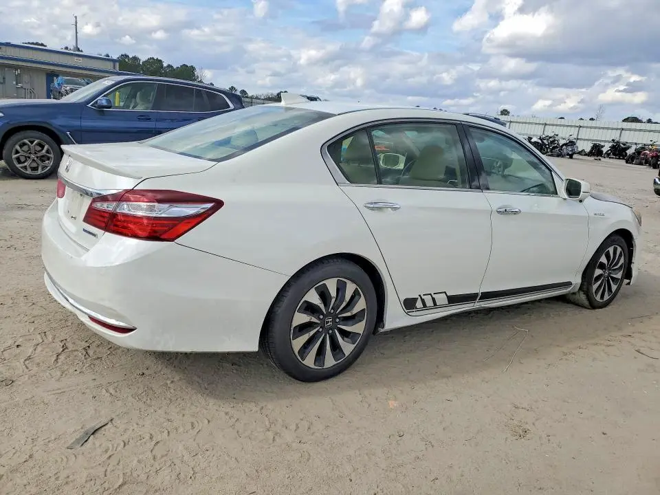 2017 HONDA ACCORD HYBRID  