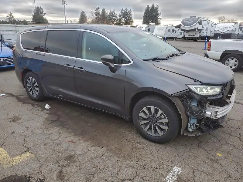 2022 CHRYSLER PACIFICA HYBRID TOURING L  