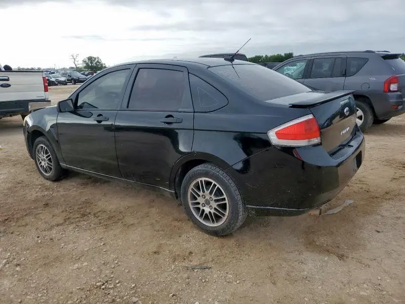2010 FORD FOCUS SE  