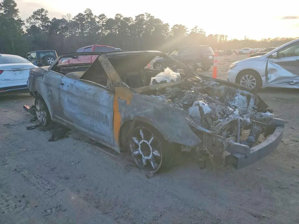 2010 CHRYSLER SEBRING LIMITED  