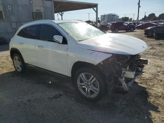 2021 MERCEDES-BENZ GLA 250  