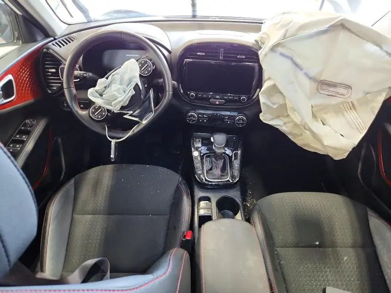 2025 KIA SOUL GT LINE  