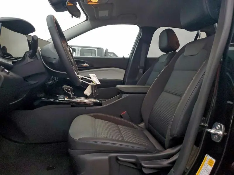 2025 CHEVROLET TRAX 1LT  