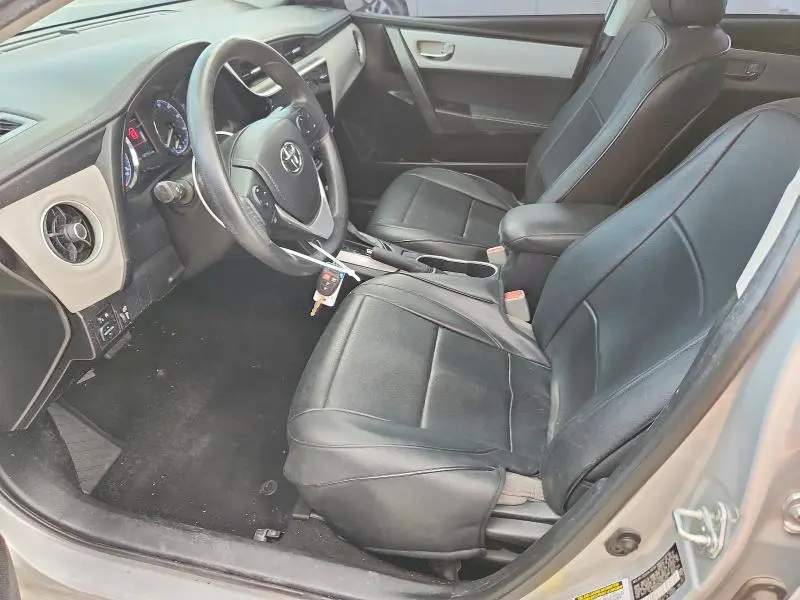 2017 TOYOTA COROLLA LE  