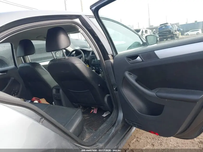 2014 VOLKSWAGEN JETTA 1.8T SE