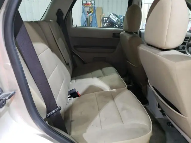 2010 FORD ESCAPE XLT  