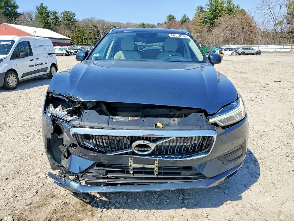 2019 VOLVO XC60 T5  