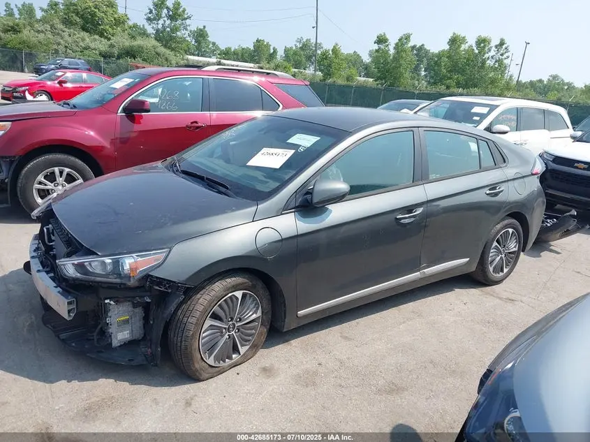 2021 HYUNDAI IONIQ PLUG-IN HYBRID SE