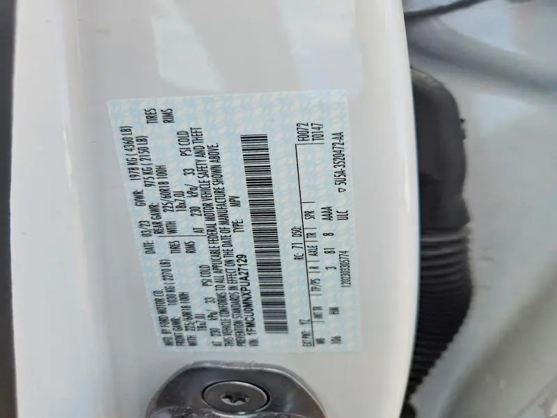 2023 FORD ESCAPE ST LINE  