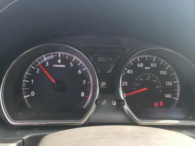 2019 NISSAN VERSA S  