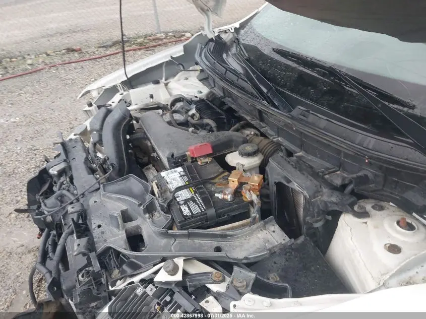 2015 NISSAN ROGUE SL