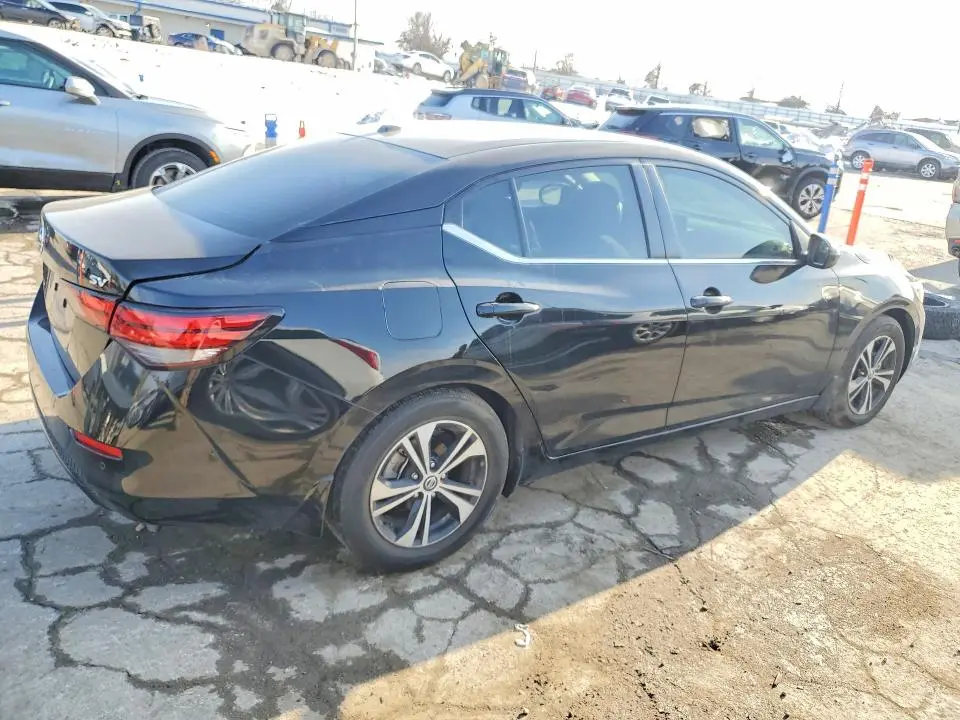 2022 NISSAN SENTRA SV  