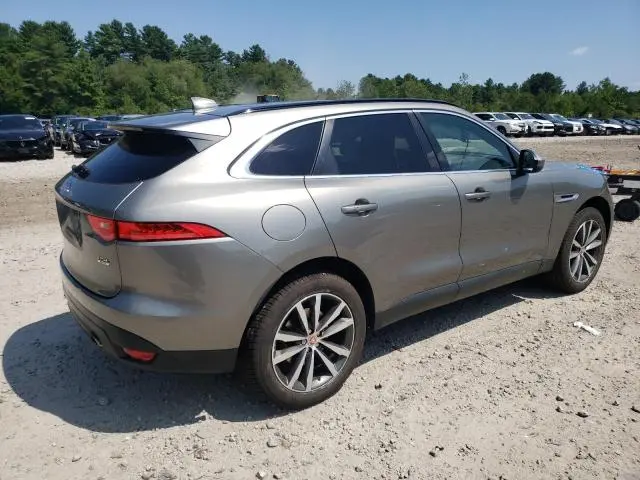 2018 JAGUAR F-PACE PRESTIGE  