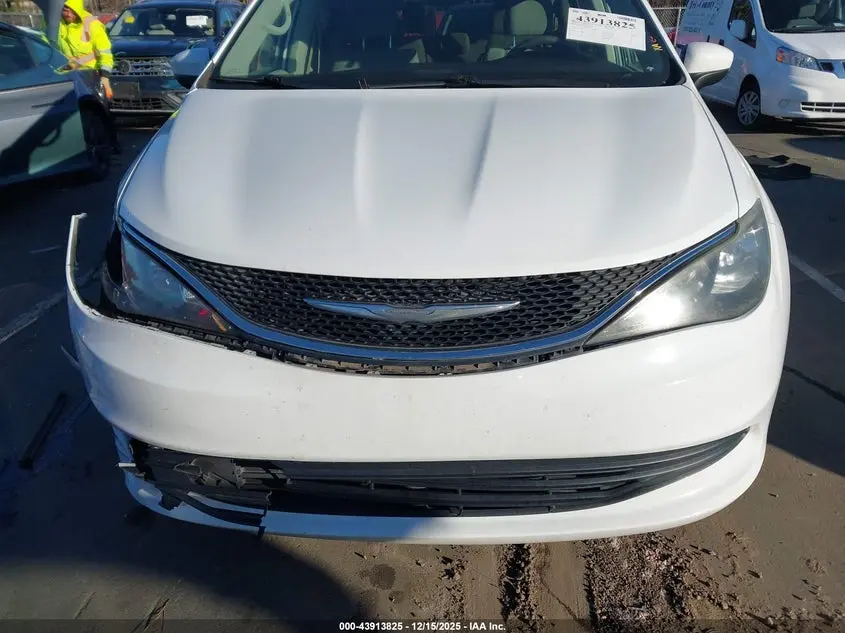 2017 CHRYSLER PACIFICA TOURING