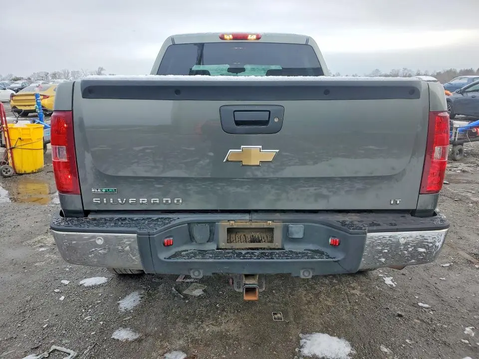 2011 CHEVROLET SILVERADO K1500 LT  