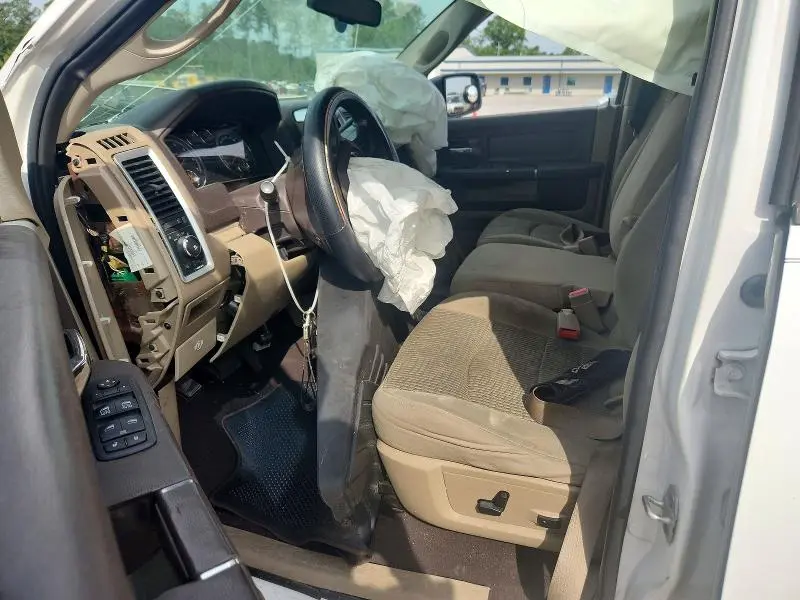 2012 DODGE RAM 1500 SLT  