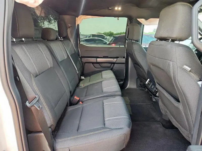 2024 FORD F150 STX  