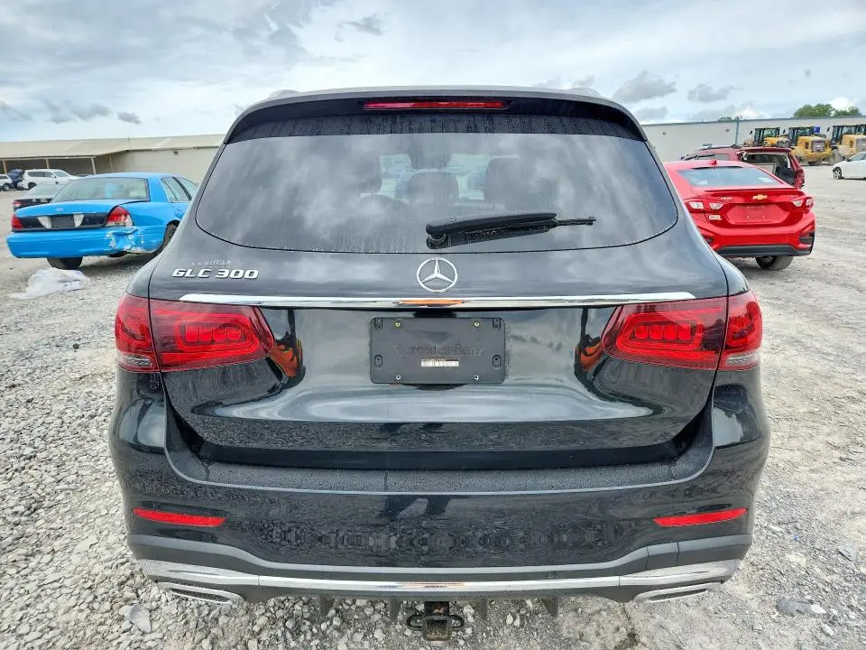 2020 MERCEDES-BENZ GLC 300  