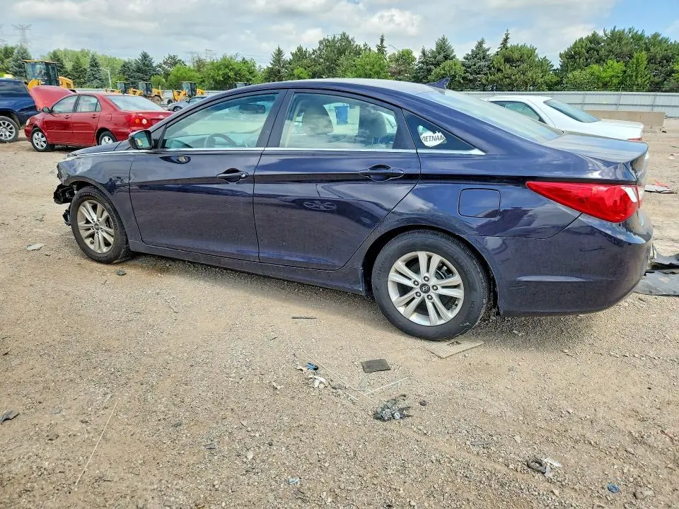 2011 HYUNDAI SONATA GLS  