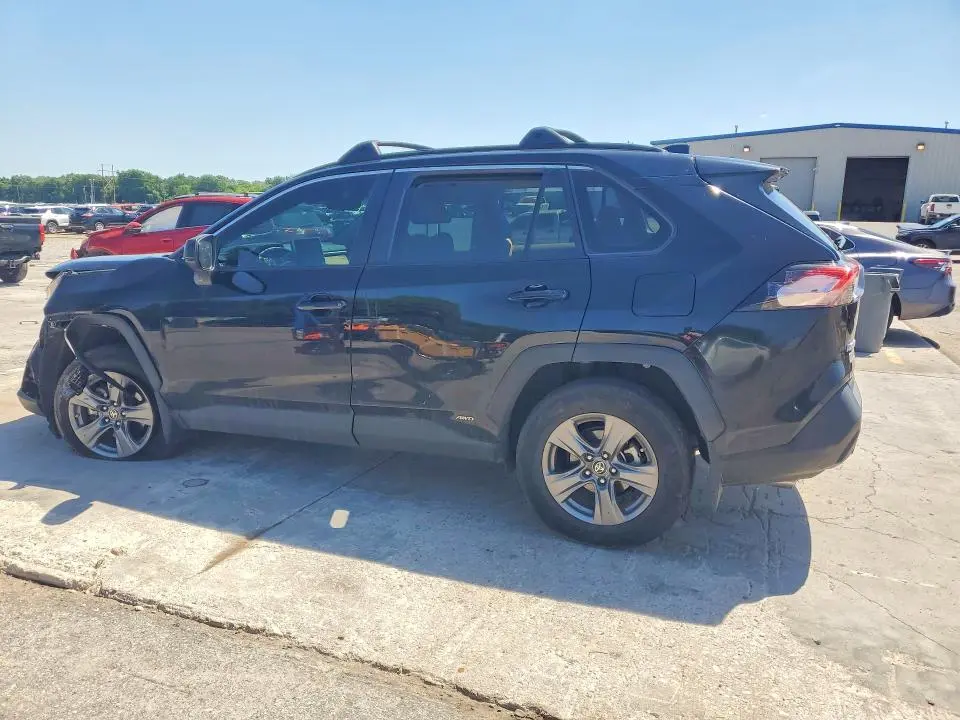 2024 TOYOTA RAV4 LE  