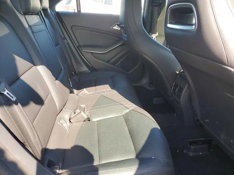2015 MERCEDES-BENZ CLA 250  