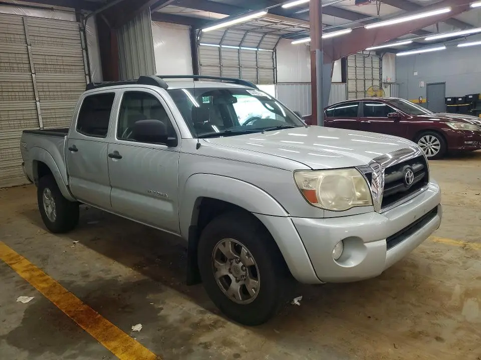 2010 TOYOTA TACOMA BASE  