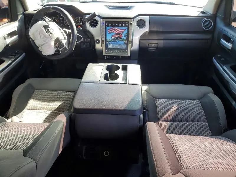 2018 TOYOTA TUNDRA SR5  