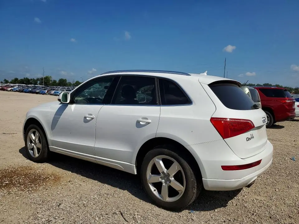 2010 AUDI Q5 PREMIUM PLUS  