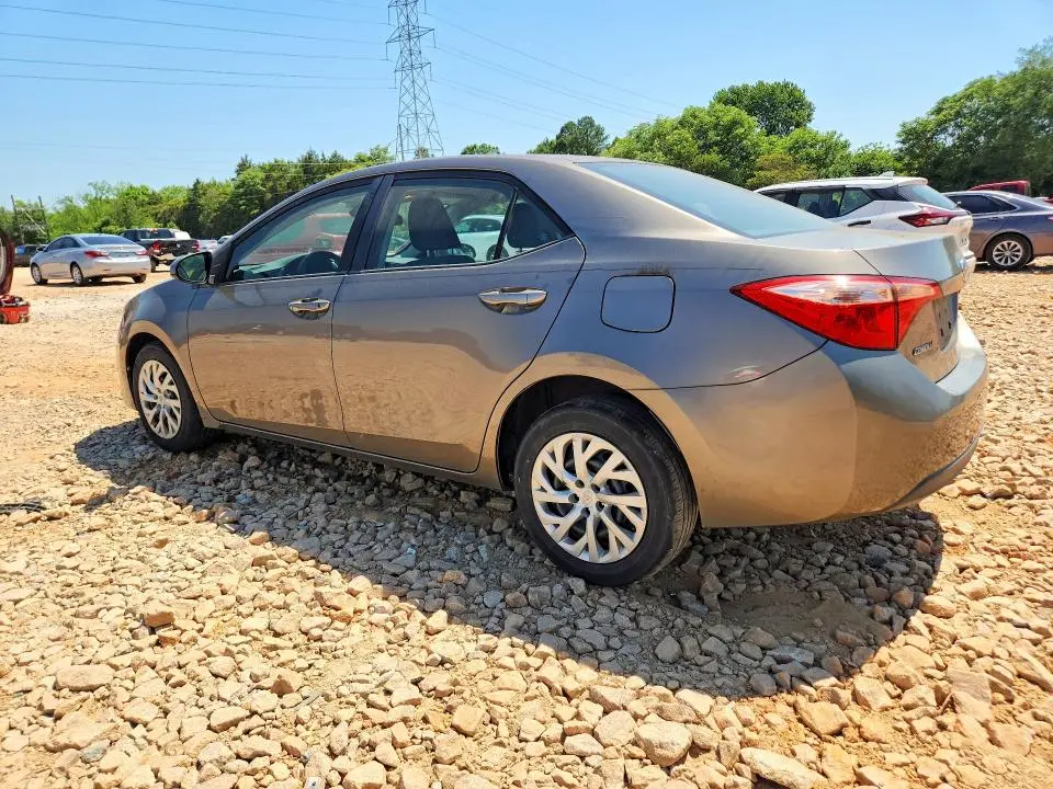 2017 TOYOTA COROLLA LE  