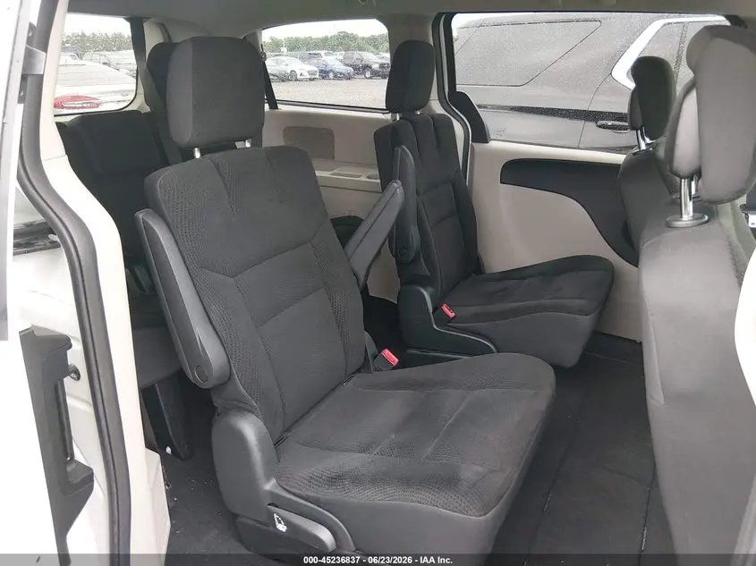 2018 DODGE GRAND CARAVAN SE