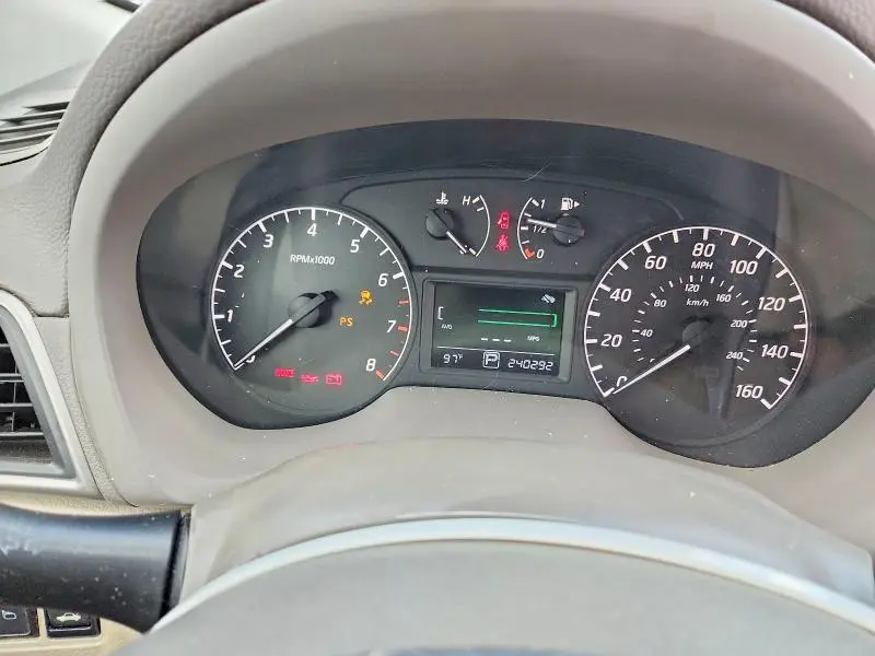2013 NISSAN SENTRA S  