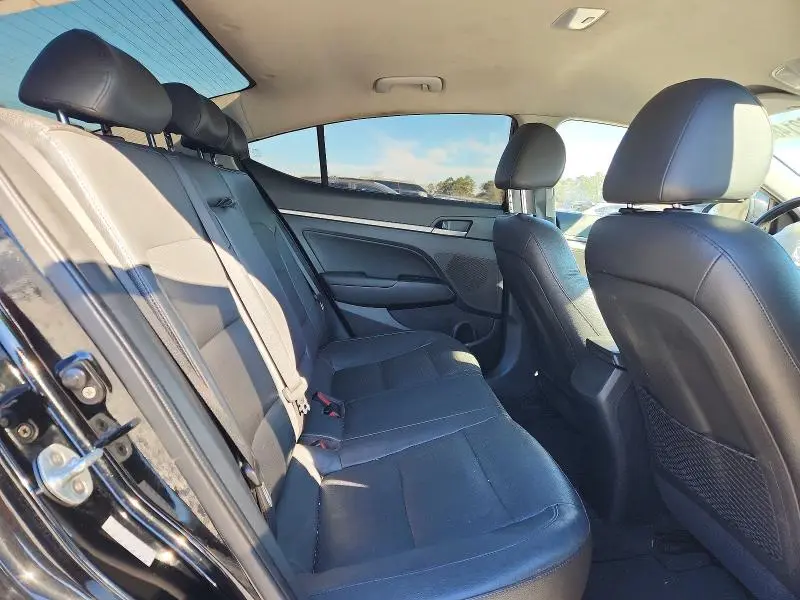 2017 HYUNDAI ELANTRA LIMITED  